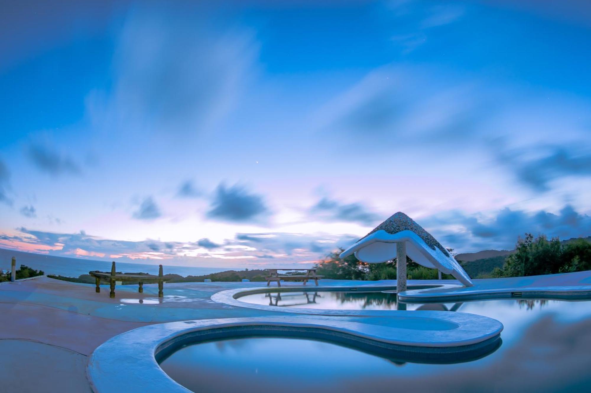 تولا Two Brothers Surf Resort المظهر الخارجي الصورة