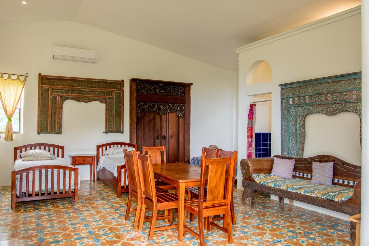 تولا Two Brothers Surf Resort المظهر الخارجي الصورة